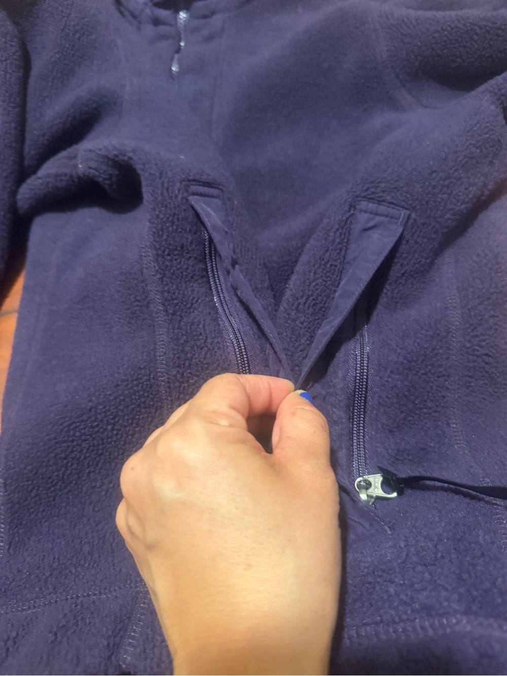 Vintage Patagonia Purple Full-Zip Women's Fleece Jacket - Picture 4 of 8